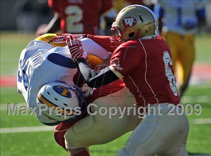 Thumbnail 2 in Lawrence vs. Half Hollow Hills West (Long Island Class III Final) photogallery.