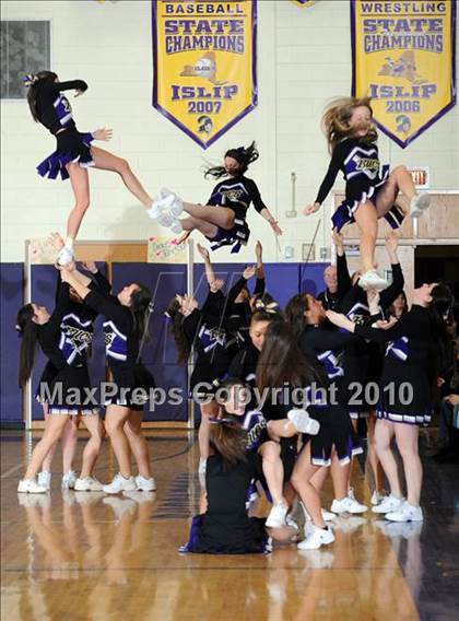 Thumbnail 3 in Comsewogue @ Islip photogallery.