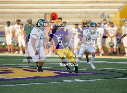 Thumbnail 2 in South Terrebonne @ Thibodaux (Scrimmage)  photogallery.
