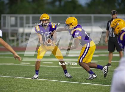 Thumbnail 2 in South Terrebonne @ Thibodaux (Scrimmage)  photogallery.