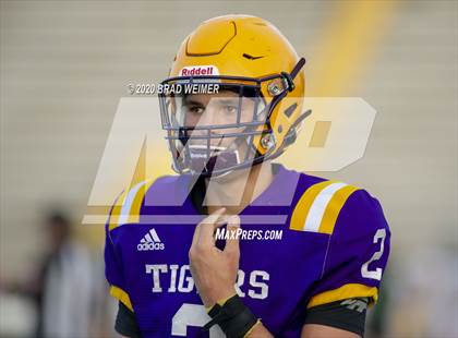 Thumbnail 1 in South Terrebonne @ Thibodaux (Scrimmage)  photogallery.