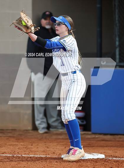 Thumbnail 1 in Jo Byrns @ Donelson Christian Academy photogallery.