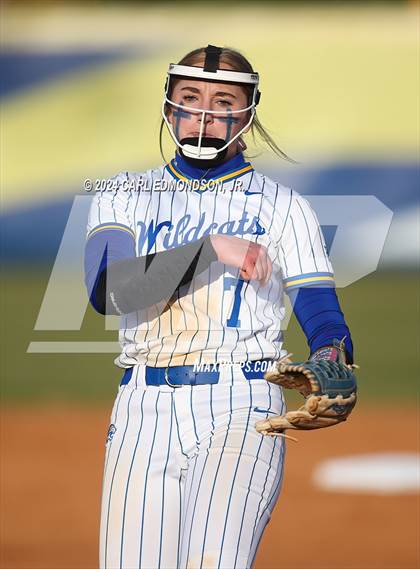 Thumbnail 3 in Jo Byrns @ Donelson Christian Academy photogallery.