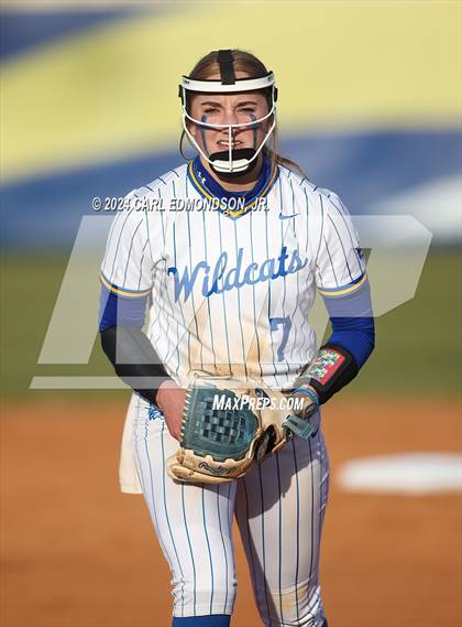 Thumbnail 3 in Jo Byrns @ Donelson Christian Academy photogallery.