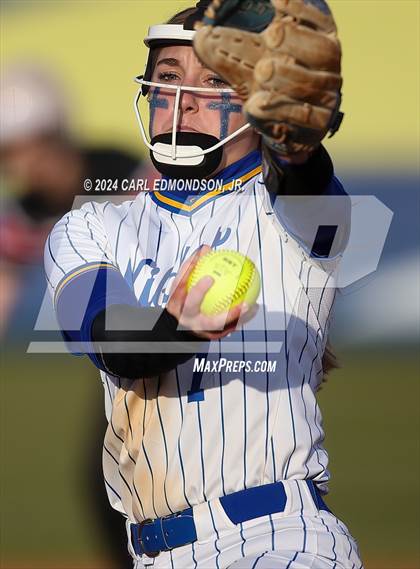 Thumbnail 3 in Jo Byrns @ Donelson Christian Academy photogallery.
