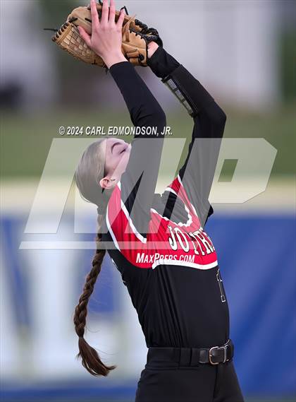 Thumbnail 3 in Jo Byrns @ Donelson Christian Academy photogallery.