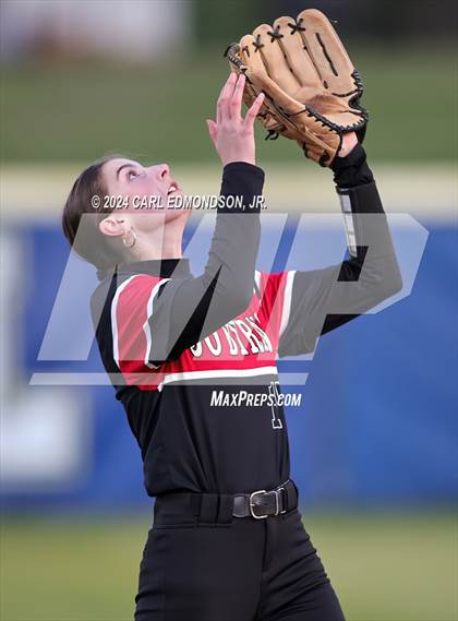 Thumbnail 2 in Jo Byrns @ Donelson Christian Academy photogallery.