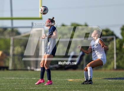 Thumbnail 3 in St. Teresa's Academy @ Liberty North - MSHSAA Class 4 Quarterfinal photogallery.