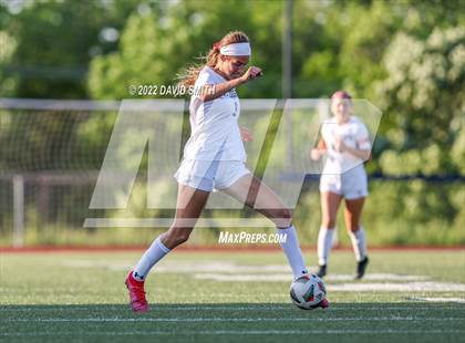 Thumbnail 3 in St. Teresa's Academy @ Liberty North - MSHSAA Class 4 Quarterfinal photogallery.