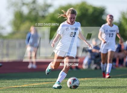 Thumbnail 1 in St. Teresa's Academy @ Liberty North - MSHSAA Class 4 Quarterfinal photogallery.