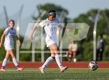 Thumbnail 1 in St. Teresa's Academy @ Liberty North - MSHSAA Class 4 Quarterfinal photogallery.