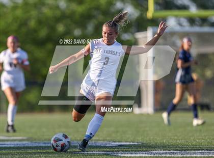 Thumbnail 3 in St. Teresa's Academy @ Liberty North - MSHSAA Class 4 Quarterfinal photogallery.