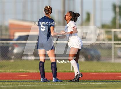 Thumbnail 1 in St. Teresa's Academy @ Liberty North - MSHSAA Class 4 Quarterfinal photogallery.