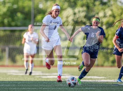 Thumbnail 2 in St. Teresa's Academy @ Liberty North - MSHSAA Class 4 Quarterfinal photogallery.