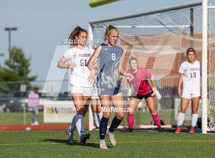 Thumbnail 2 in St. Teresa's Academy @ Liberty North - MSHSAA Class 4 Quarterfinal photogallery.