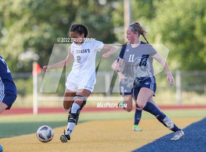 Thumbnail 3 in St. Teresa's Academy @ Liberty North - MSHSAA Class 4 Quarterfinal photogallery.