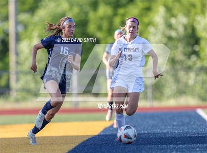 Thumbnail 3 in St. Teresa's Academy @ Liberty North - MSHSAA Class 4 Quarterfinal photogallery.