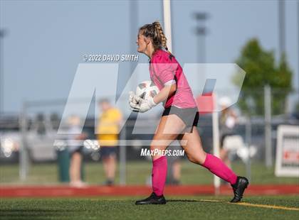 Thumbnail 2 in St. Teresa's Academy @ Liberty North - MSHSAA Class 4 Quarterfinal photogallery.