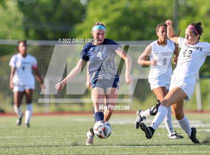 Thumbnail 3 in St. Teresa's Academy @ Liberty North - MSHSAA Class 4 Quarterfinal photogallery.