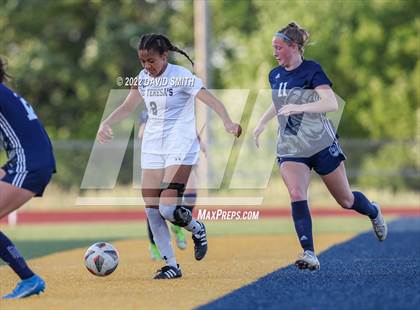 Thumbnail 1 in St. Teresa's Academy @ Liberty North - MSHSAA Class 4 Quarterfinal photogallery.