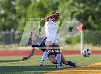 Thumbnail 1 in St. Teresa's Academy @ Liberty North - MSHSAA Class 4 Quarterfinal photogallery.