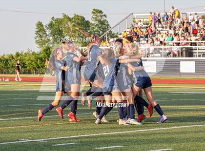 Thumbnail 1 in St. Teresa's Academy @ Liberty North - MSHSAA Class 4 Quarterfinal photogallery.