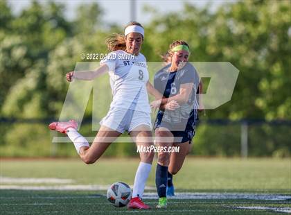Thumbnail 3 in St. Teresa's Academy @ Liberty North - MSHSAA Class 4 Quarterfinal photogallery.