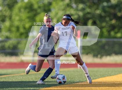 Thumbnail 3 in St. Teresa's Academy @ Liberty North - MSHSAA Class 4 Quarterfinal photogallery.