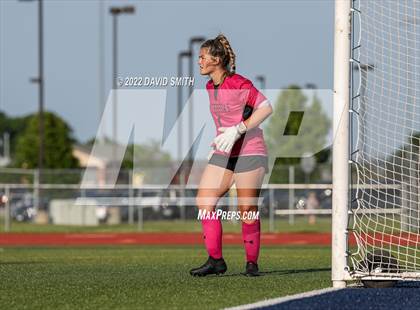 Thumbnail 2 in St. Teresa's Academy @ Liberty North - MSHSAA Class 4 Quarterfinal photogallery.