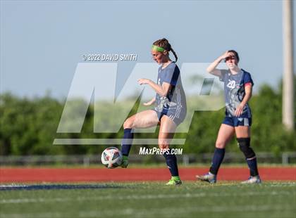 Thumbnail 3 in St. Teresa's Academy @ Liberty North - MSHSAA Class 4 Quarterfinal photogallery.