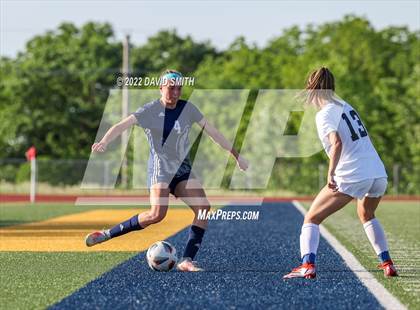 Thumbnail 2 in St. Teresa's Academy @ Liberty North - MSHSAA Class 4 Quarterfinal photogallery.