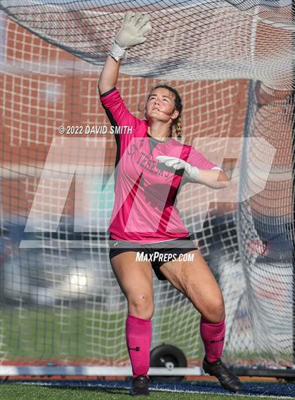 Thumbnail 3 in St. Teresa's Academy @ Liberty North - MSHSAA Class 4 Quarterfinal photogallery.