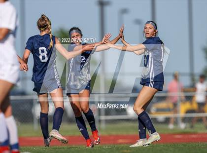 Thumbnail 3 in St. Teresa's Academy @ Liberty North - MSHSAA Class 4 Quarterfinal photogallery.