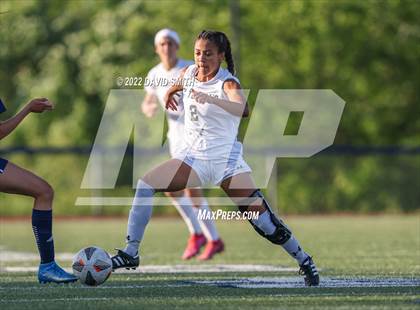Thumbnail 2 in St. Teresa's Academy @ Liberty North - MSHSAA Class 4 Quarterfinal photogallery.