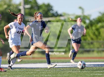 Thumbnail 1 in St. Teresa's Academy @ Liberty North - MSHSAA Class 4 Quarterfinal photogallery.
