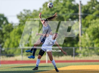 Thumbnail 3 in St. Teresa's Academy @ Liberty North - MSHSAA Class 4 Quarterfinal photogallery.
