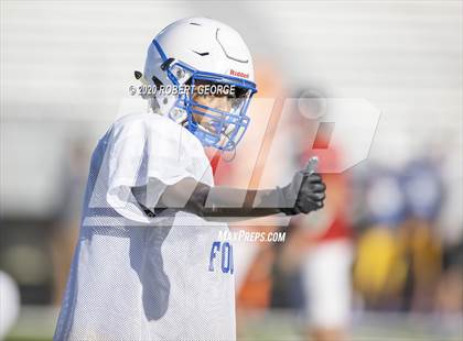Thumbnail 1 in Catholic Memorial vs Muskego (Scrimmage) photogallery.