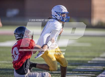 Thumbnail 2 in Catholic Memorial vs Muskego (Scrimmage) photogallery.