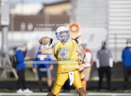 Thumbnail 1 in Catholic Memorial vs Muskego (Scrimmage) photogallery.