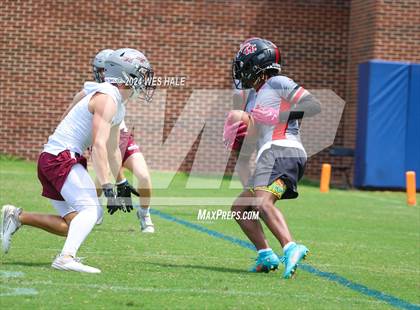 Thumbnail 2 in Center Hill vs Collierville (U of Memphis 7v7) photogallery.