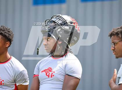 Thumbnail 3 in Center Hill vs Collierville (U of Memphis 7v7) photogallery.