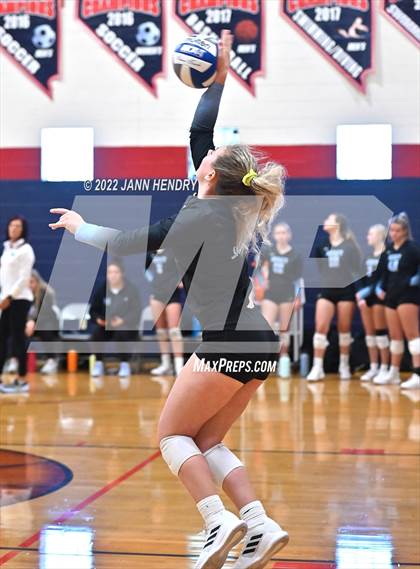 Thumbnail 1 in Mercy vs. Bishop Gorman  (Durango Fall Classic) photogallery.