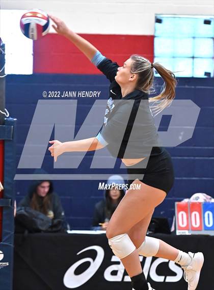 Thumbnail 1 in Mercy vs. Bishop Gorman  (Durango Fall Classic) photogallery.