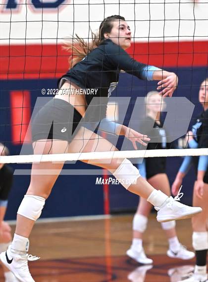 Thumbnail 3 in Mercy vs. Bishop Gorman  (Durango Fall Classic) photogallery.