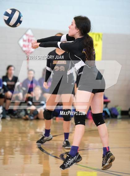 Thumbnail 2 in Fisher @ McGehee photogallery.