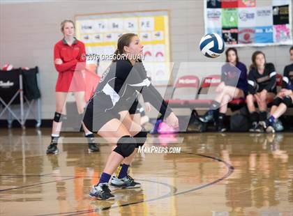 Thumbnail 2 in Fisher @ McGehee photogallery.