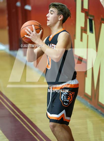 Thumbnail 3 in Orange @ El Modena photogallery.