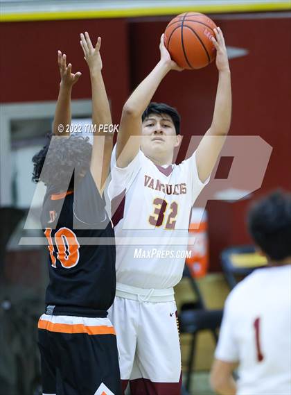 Thumbnail 3 in Orange @ El Modena photogallery.