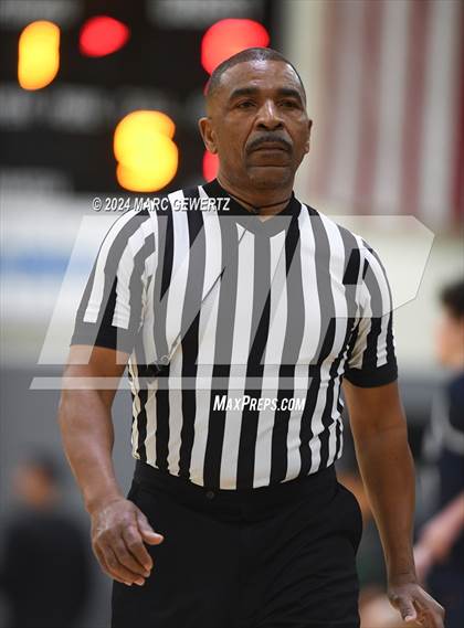 Thumbnail 2 in Brentwood School @ Foothill (CIF-SS Division 1 Round 1) photogallery.