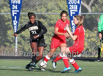Thumbnail 3 in St. Mary's @ Bishop O'Dowd (CIF NCS D2 Playoffs) photogallery.